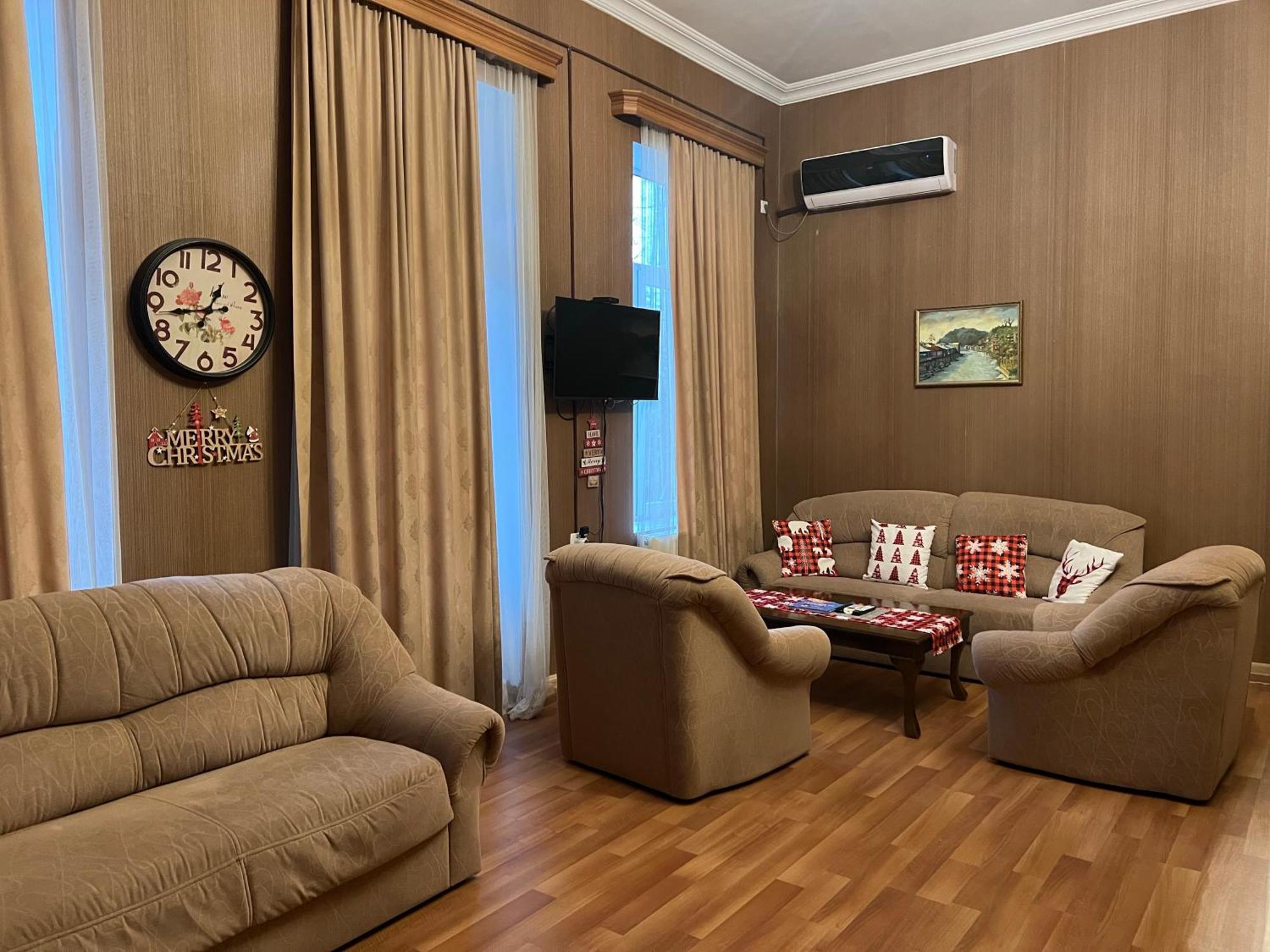 Bookinist Apartment Kutaisi Ngoại thất bức ảnh